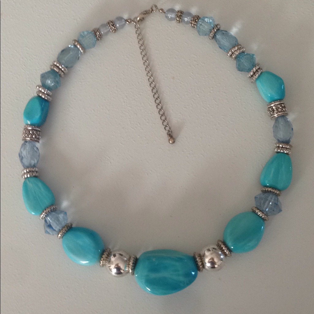 Necklace With Faux Turquoise Beads And Crystals